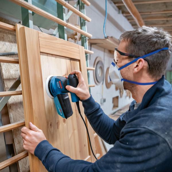 BOSCH GEX 125-1 AE WOOD WORKING TOOL